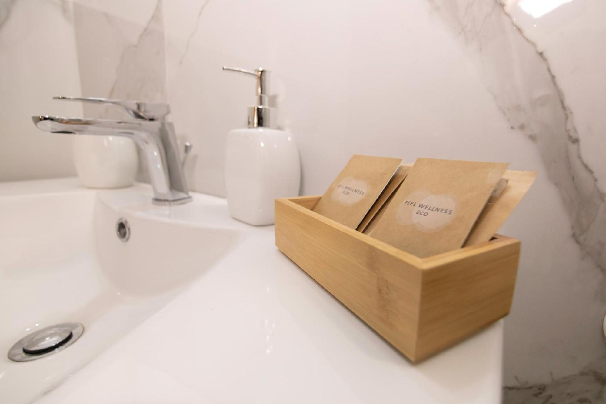 Villareale47 Luxury Suites & Rooms 巴勒莫 外观 照片
